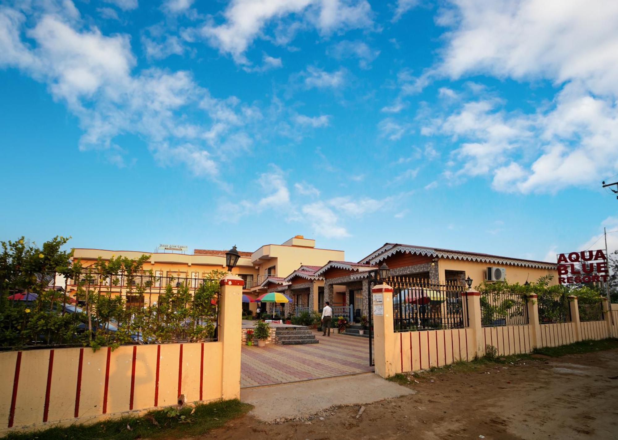 Aqua Blue Resort Private Limited Мандармані Екстер'єр фото
